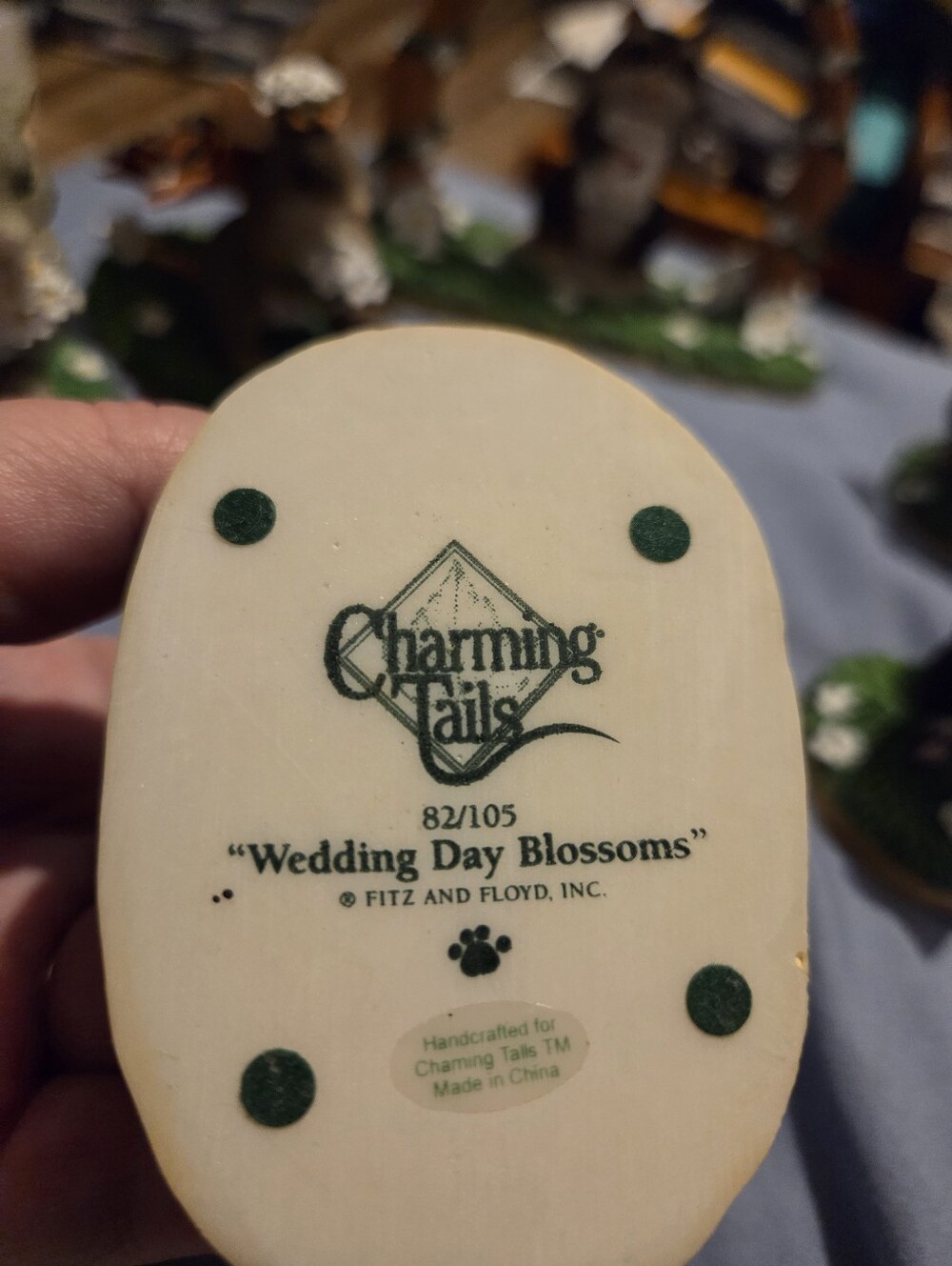 Charming Tails - Picture 7 of 9